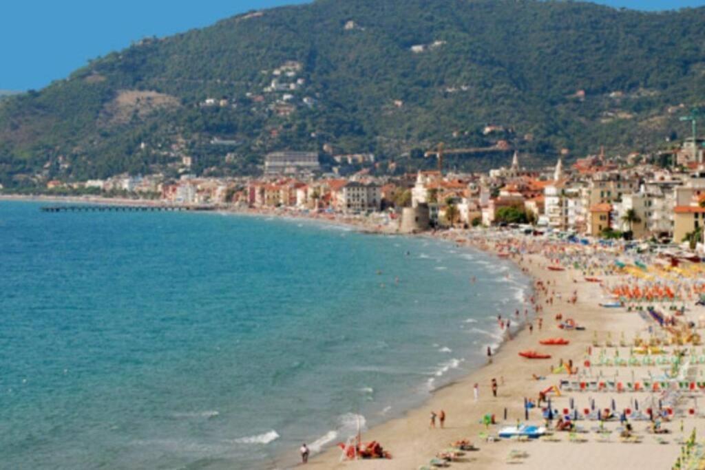 Апартаменти Bilocale A 15 Min Da Alassio E Albenga Ranzo-Borgo Екстер'єр фото