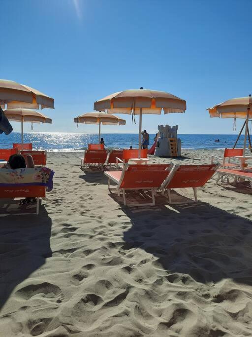 Апартаменти Bilocale A 15 Min Da Alassio E Albenga Ranzo-Borgo Екстер'єр фото